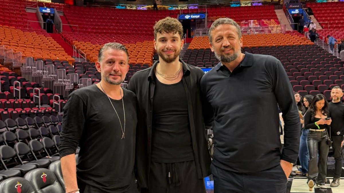 Türkiye Basketbol Federasyonu Başkanı Hidayet Türkoğlu, Alperen Şengün'ü ziyaret etti