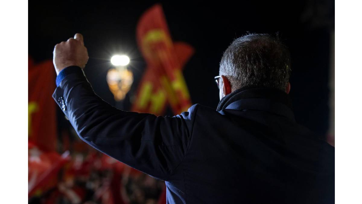 Başkan Tugay Gündoğdu’dan tüm İzmir’e seslendi: “Bugün meydanda olmayan herkesi yarın buraya çağırıyorum”