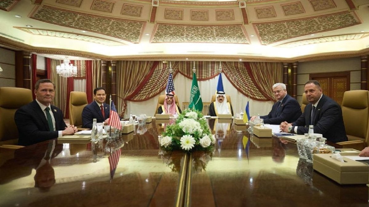 Riyad’daki ikili görüşme bitti… Ukrayna: Barışı gerçeğe dönüştürmek istiyoruz