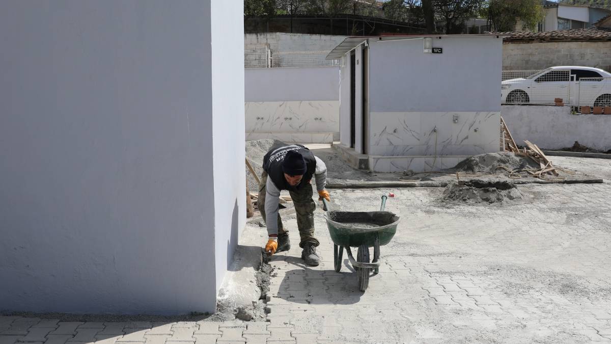 Efeler’in ekiplei Baltököy Camisi'ni yeniledi