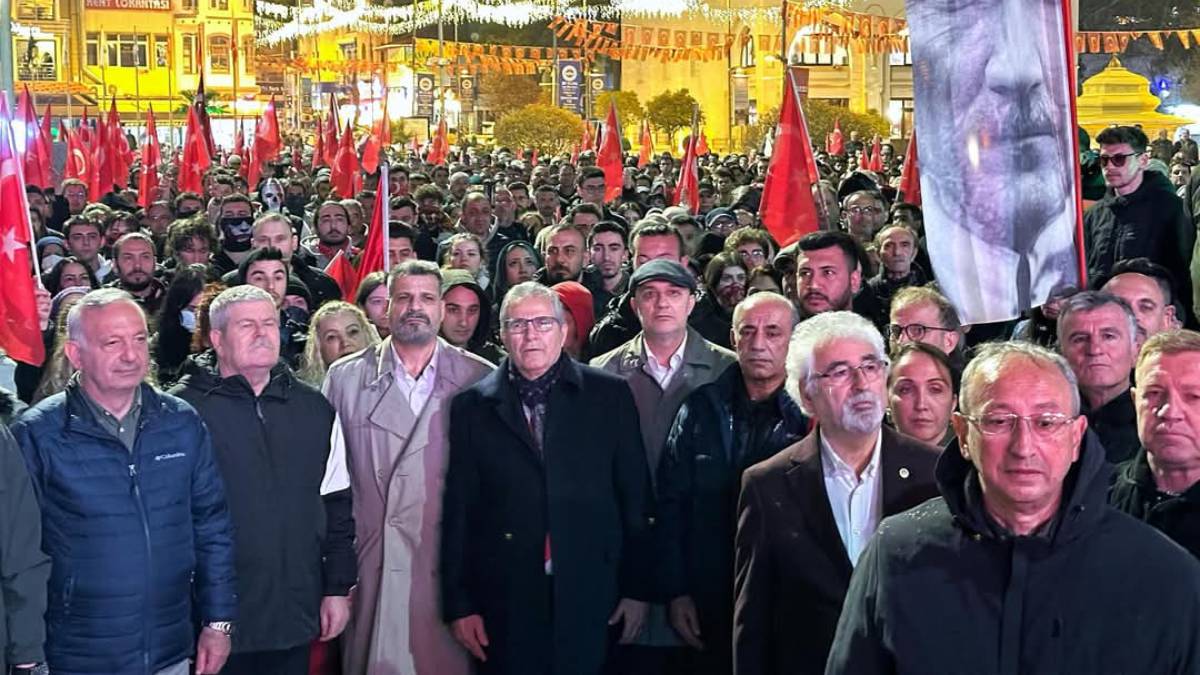 Bandırma halkı demokrasiye ve halkın iradesine sahip çıktı