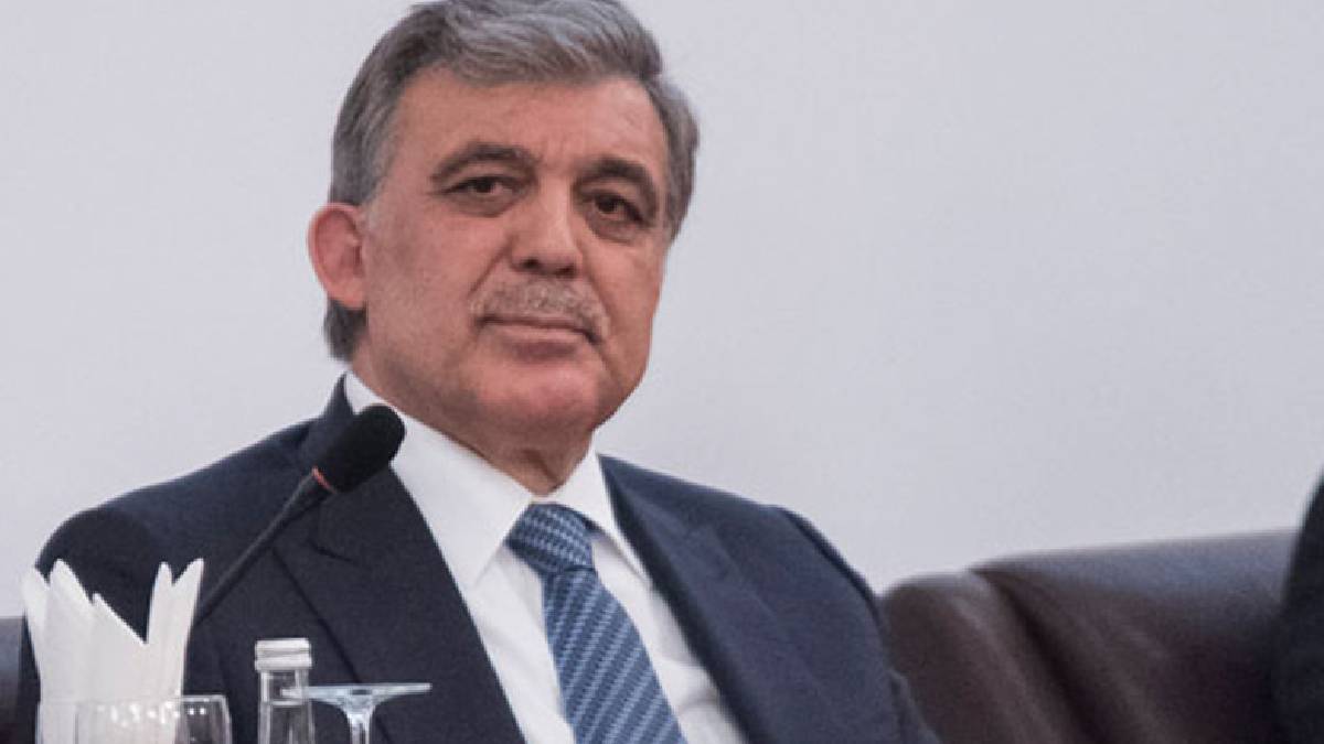 Gül, Erdoğan'ın annesine hakareti kınadı