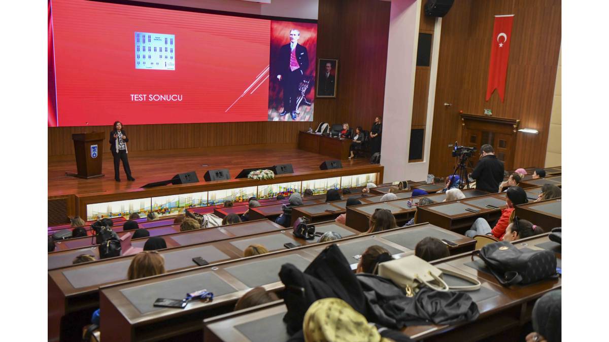 Ankara Büyükşehir Belediyesinden “Anne-Çocuk Ergenlik Döneminde Birlikte” isimli seminer
