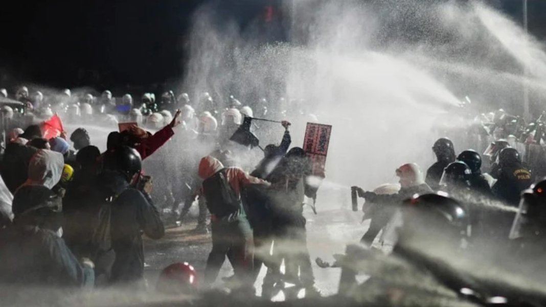 Saraçhane protestolarını takip eden 7 gazeteci tutuklandı