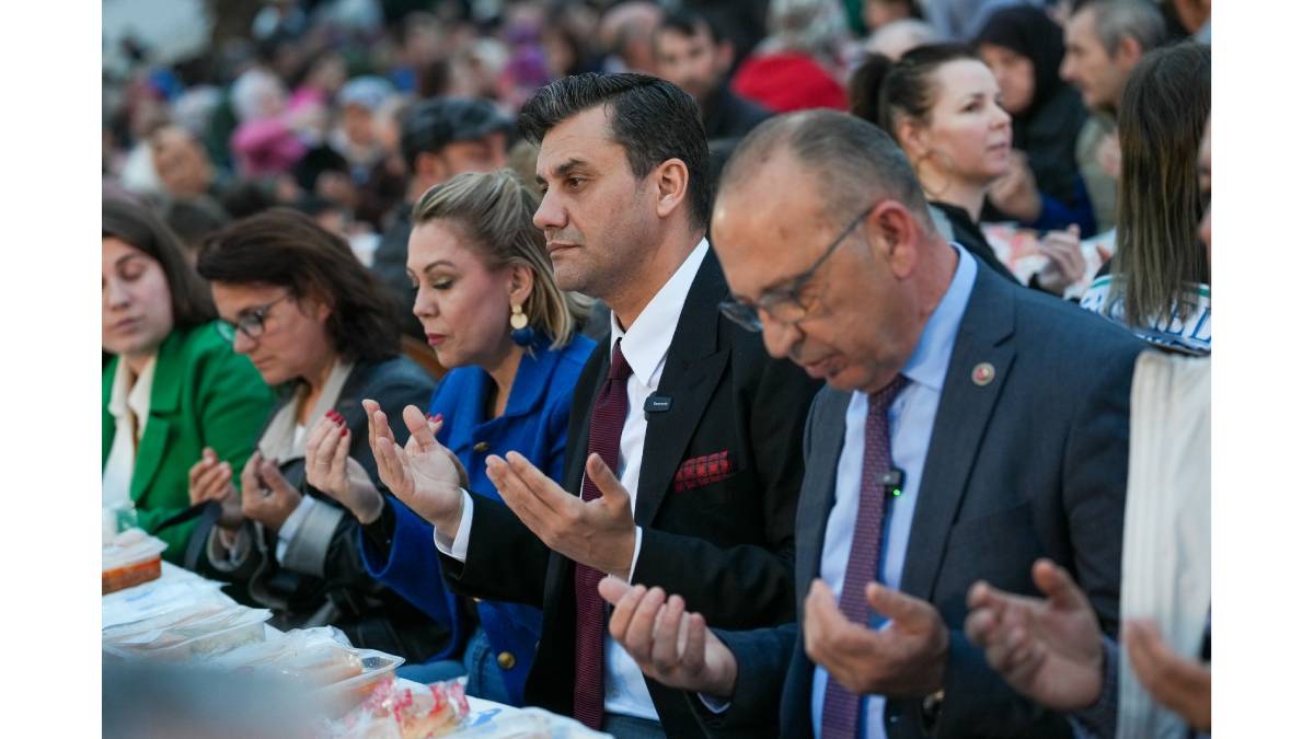 Zeyrek: “Sizlerden helallik almadan bu görevi tamamlamayacağım!”