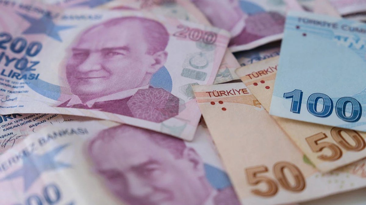 Yurt dışına çıkarılabilecek azami tutar belli oldu