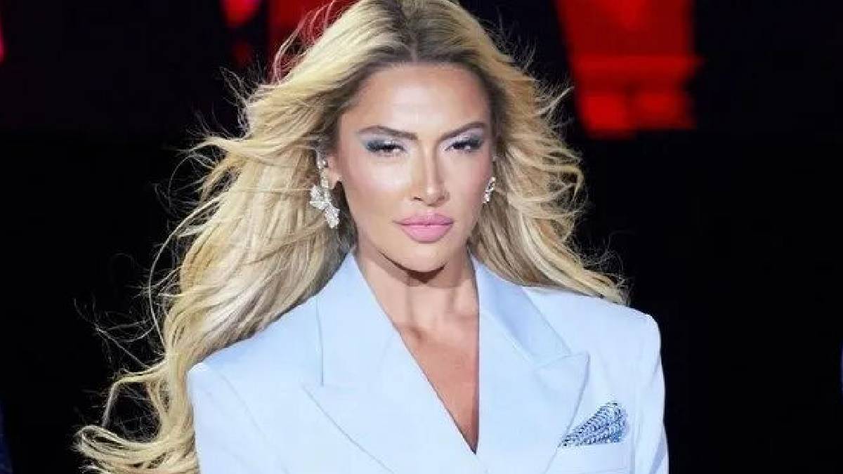 Hadise'den gözaltı tepkisi: 'Lütfen gençleri serbest bırakın'
