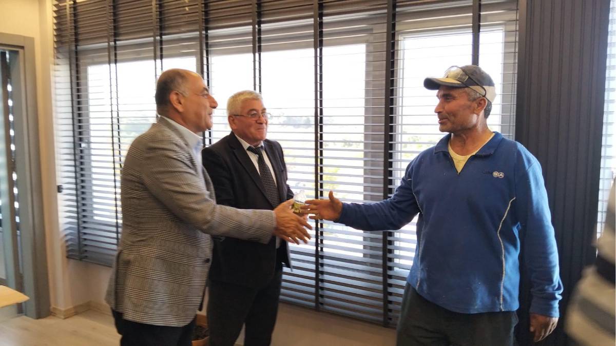 Belediye çalışanları bir ilki yaşadı: 27 bin TL'lik bayram ikramiyesi işçilerin hesabına yatırılacak