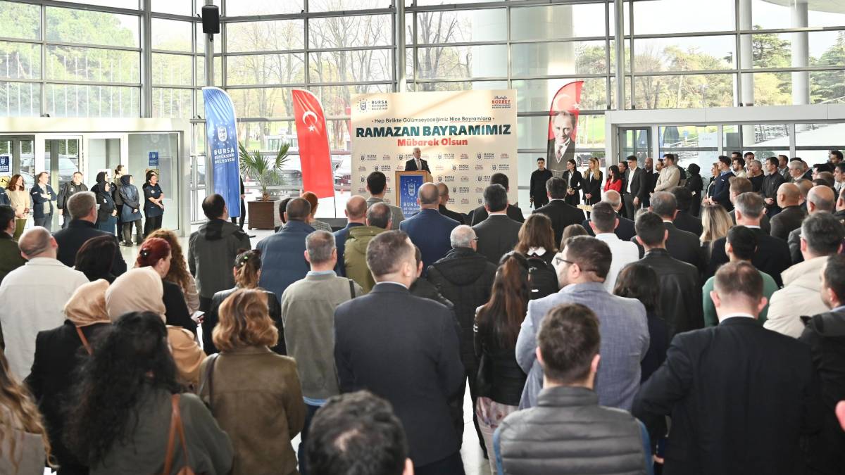 Başkan Bozbey, Büyükşehir ailesiyle bayramlaştı