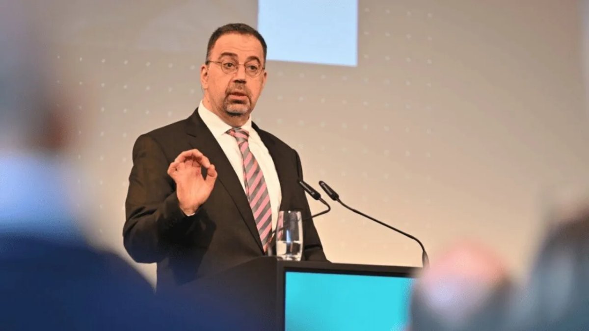 Daron Acemoğlu’ndan 'İmamoğlu' uyarısı: Türkiye ya ABD-Rusya-Çin eksenine ya da AB eksenine kayacak