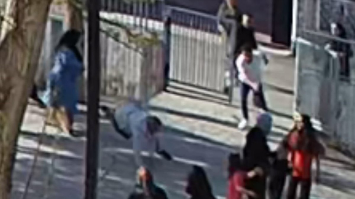 Aksaray'da okul müdürüne yumruklu saldırı: 'Kız öğrenciye tokat attı' iddiası