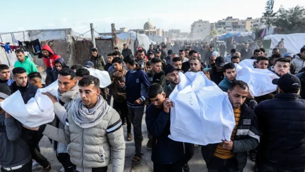 İsrail, bayramın ikinci gününde 12 Filistinliyi öldürdü