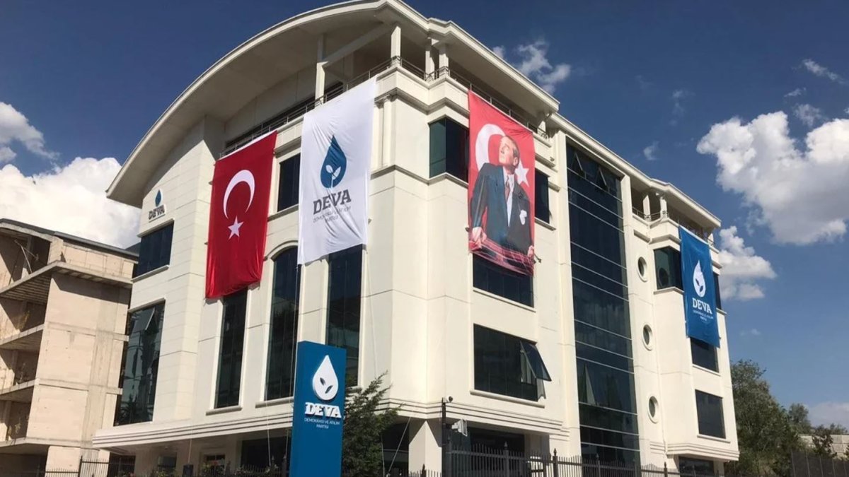 DEVA Partisi'nden 'gençleri serbest bırakın' çağrısı: Gençler gelecek mücadelesi verdi