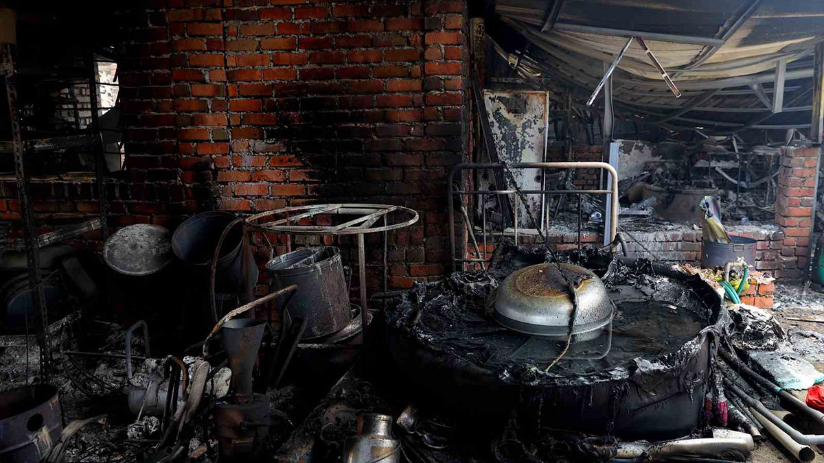 Malezya’da doğal gaz boru hattı patladı: Yüzlerce yaralı...