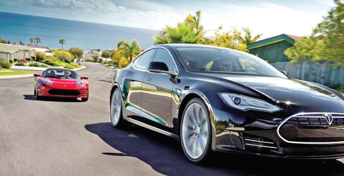 Süper sporların hız savaşı elektriklendi