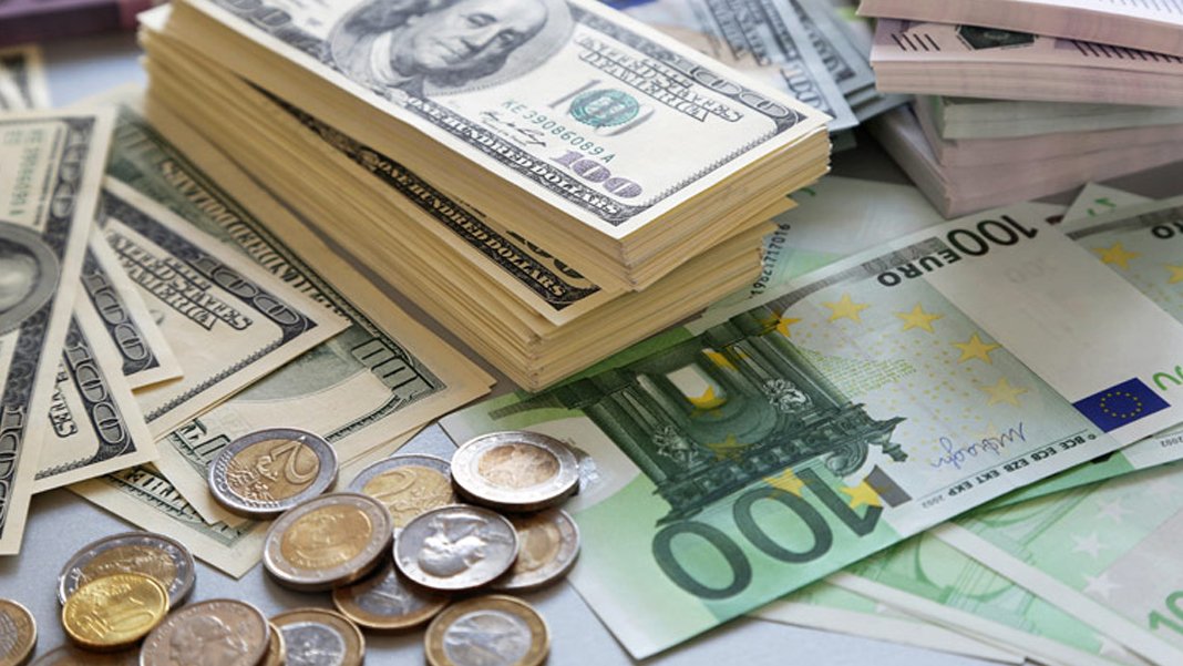 19 Mart sonrası TL varlıklarda çözülme başladı: Döviz mevduatı üç haftada 9 milyar dolar arttı