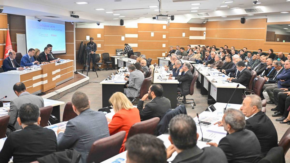 Bornova'da faaliyet raporu meclisten geçti