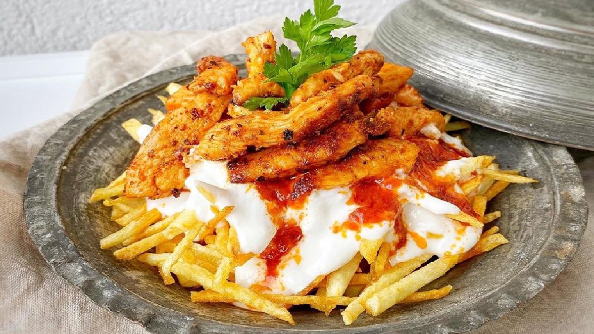 Kaynananızdan övgüler alacaksınız! Et kalmadıysa hemen tavukla deneyin! Hem ekonomik hem de pratik