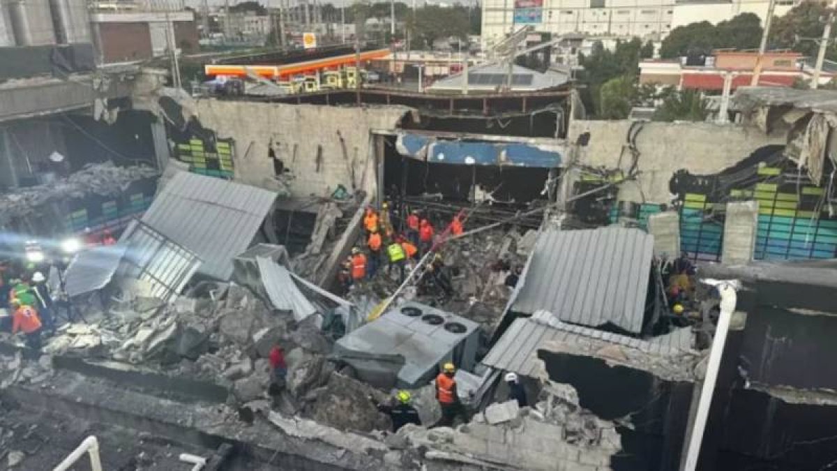 Dominik'te eğlence mekânının çatısı çöktü: 79 ölü
