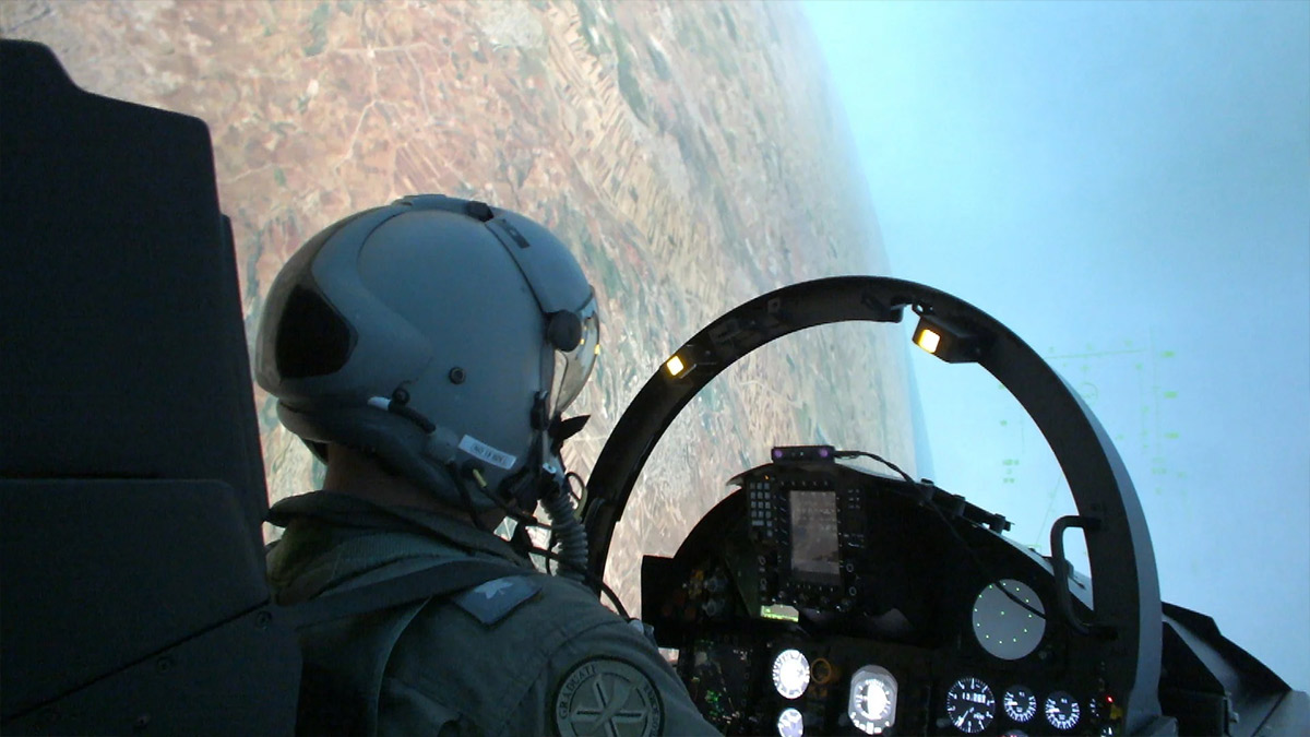 İsrail'de muhalefet, savaşın sona ermesini isteyen pilotların kovulmasına tepki gösterdi