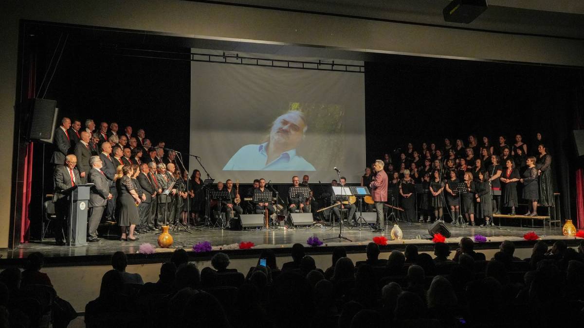 Gaziemir Belediyesi korosu türkülerle yüreklere dokundu