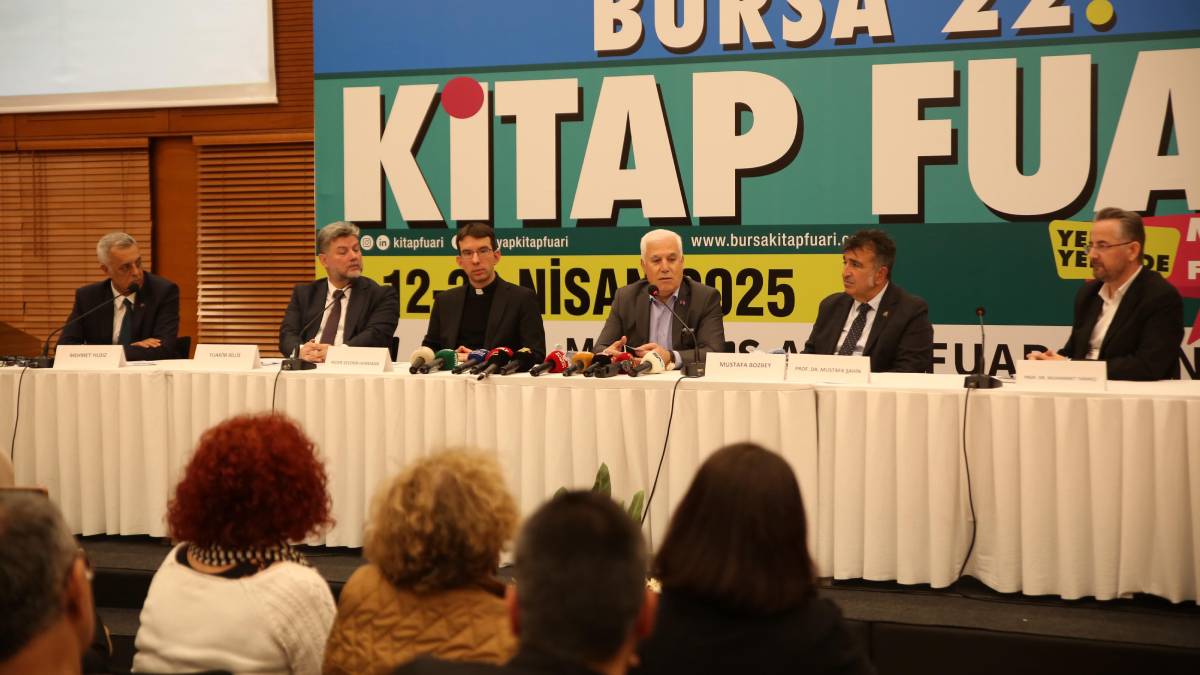 Bursa Kitap Fuarı’nda İznik’in tarihi zenginliği konuşuldu