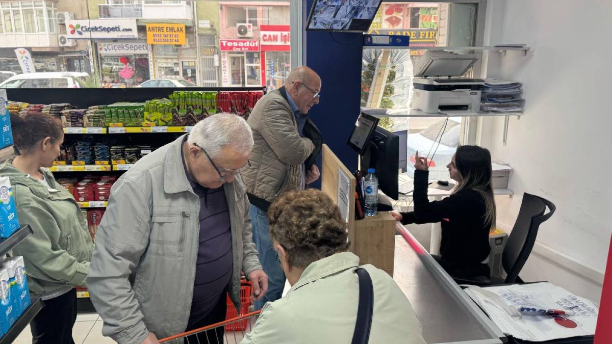 İzmirli İZMAR’ı bağrına bastı