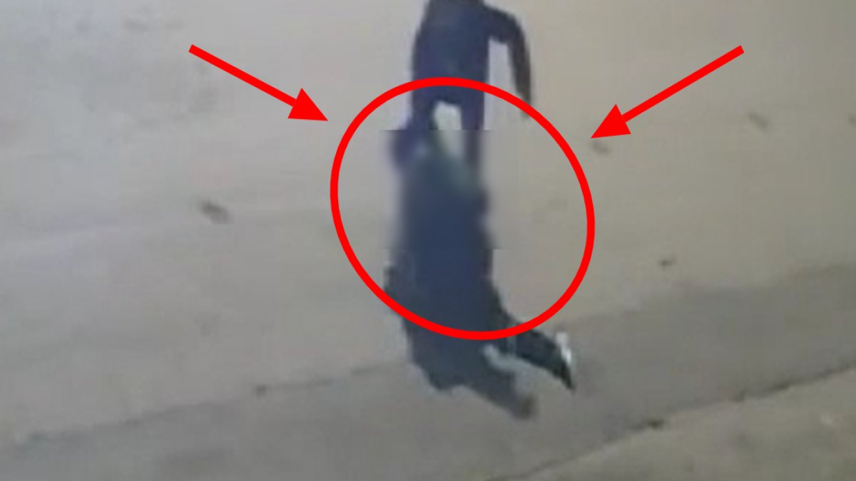 Gece vakti kadına dehşeti yaşattı! Babasıyla birlikte servis bekliyordu: Bıçaklı saldırıya uğradılar