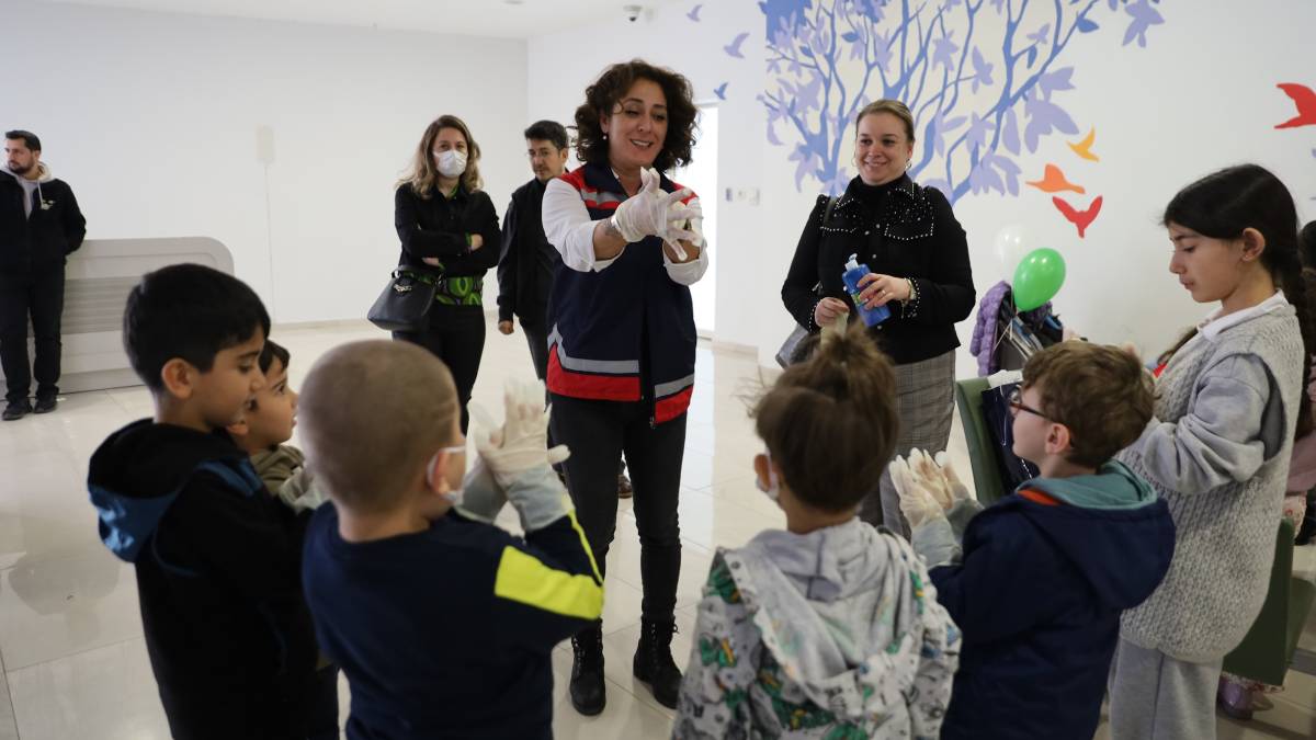 Büyükşehir’den onkoloji hastalarına moral