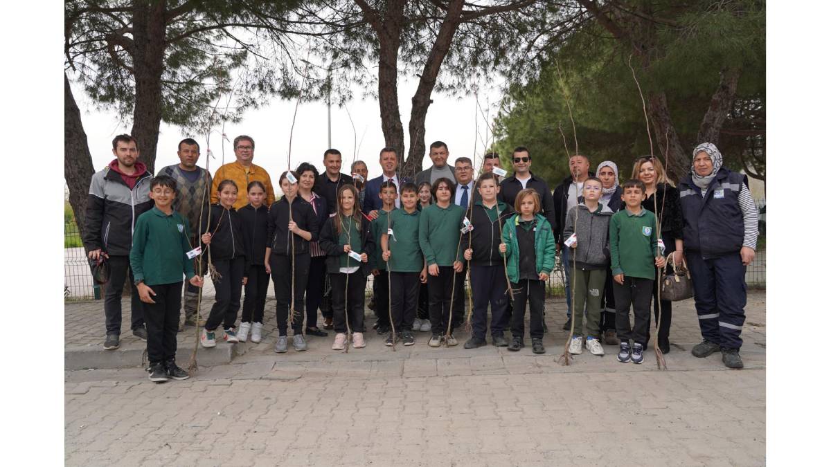 Çorlu Belediyesinden hem doğaya hem vatandaşa destek