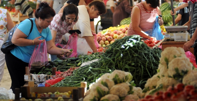 Tüketici güveninde sınırlı toparlanma