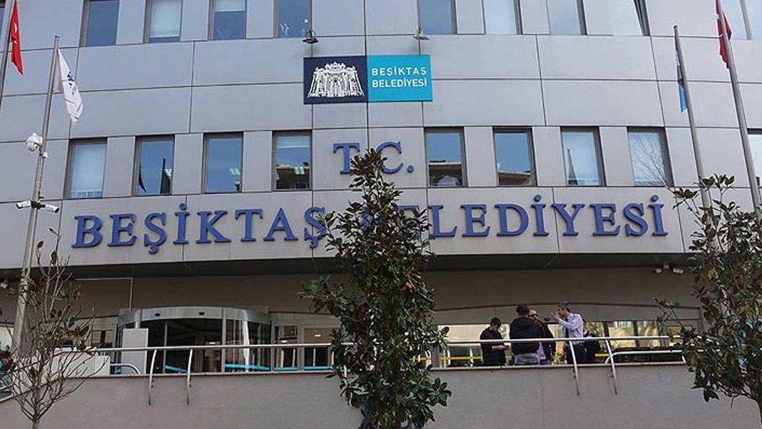 Beşiktaş Belediyesi'ne operasyon: 12 kişi gözaltında