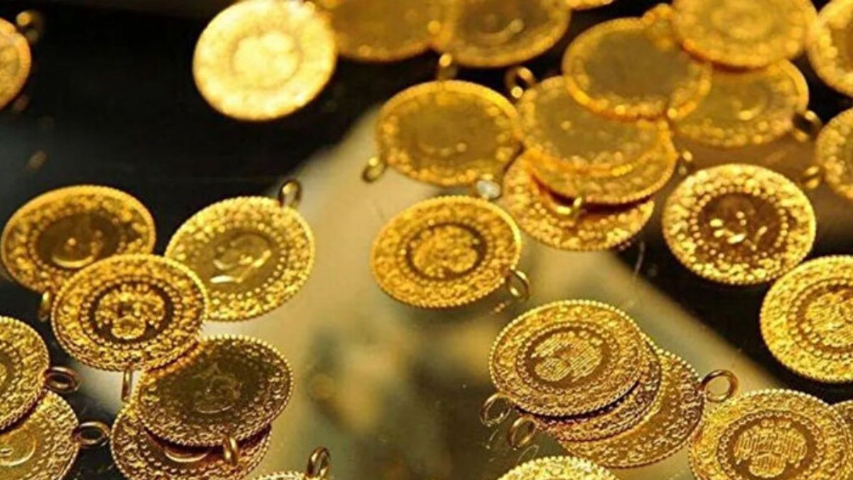 Ticaret savaşı endişeleri altını zirveye ulaştırdı