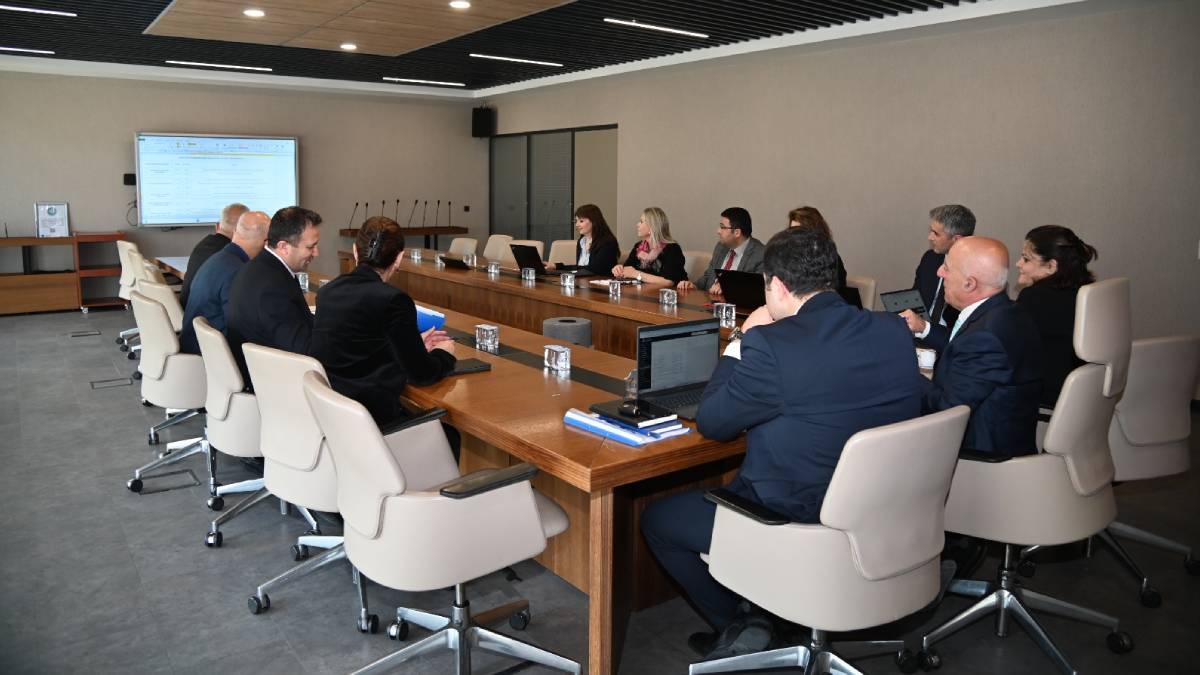 Büyükşehir ‘Mevzuat İnceleme Komisyonu’ toplandı