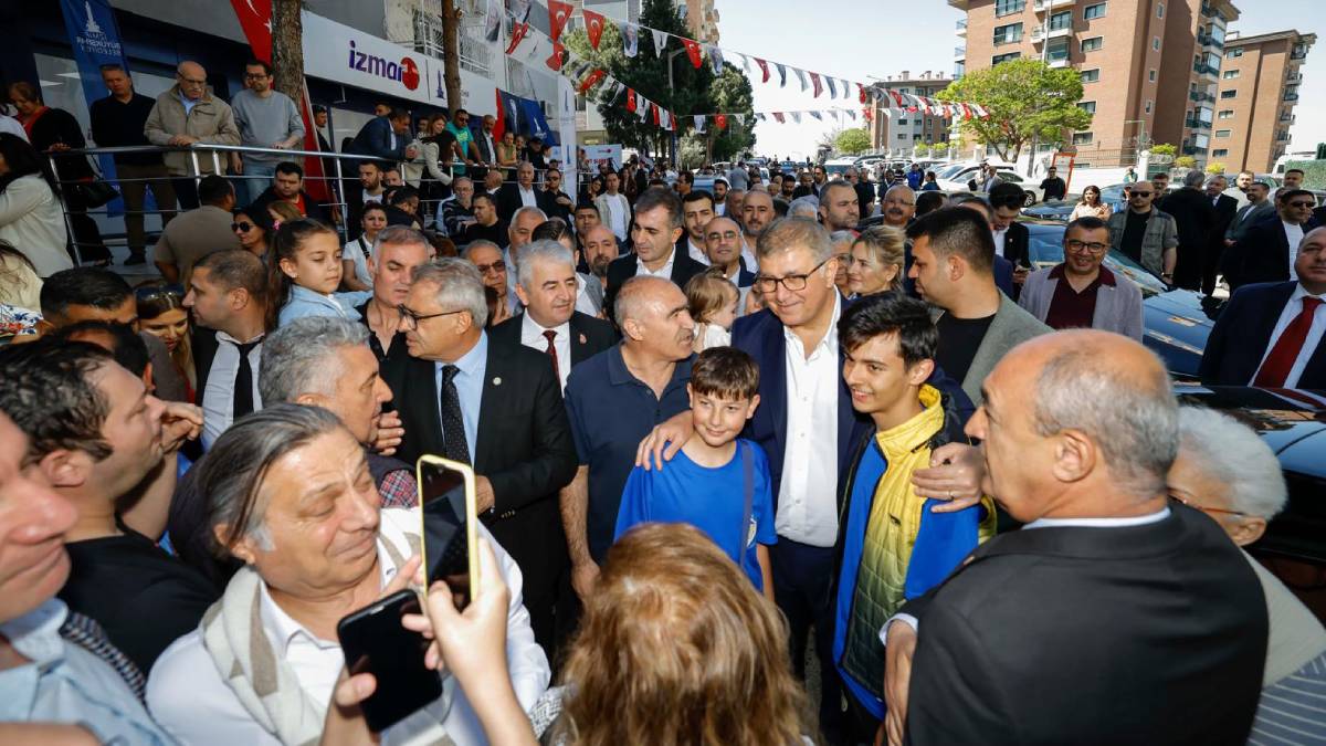 Başkan Tugay, ikinci İZMAR şubesini Menemen Ulukent'te açtı