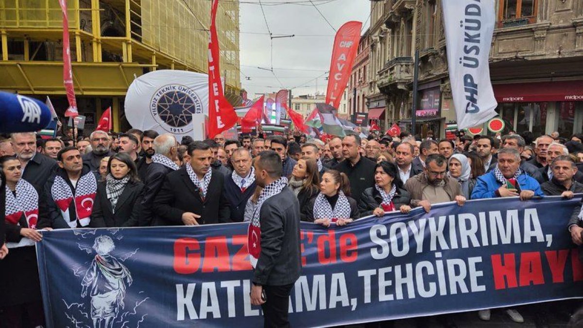 CHP'nin Gazze protestosuna polis engeli