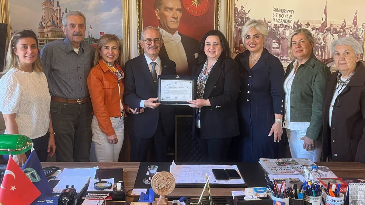 Büyükerşen’e bir onur belgesi daha