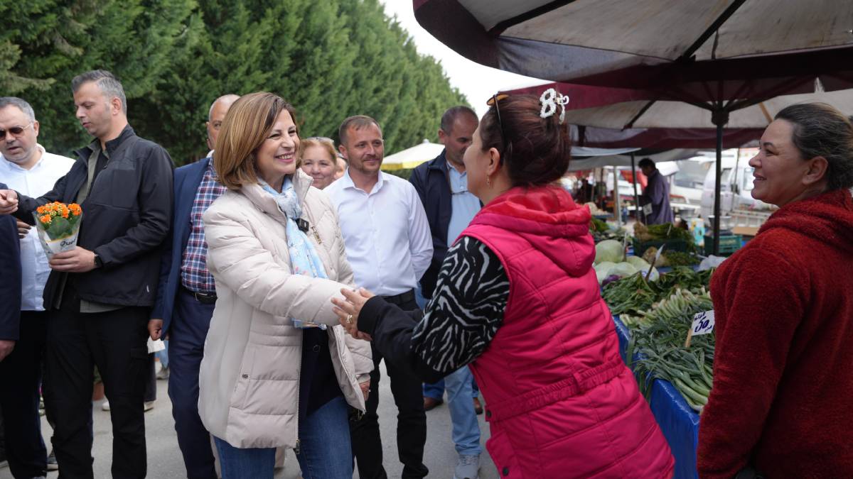 Başkan Ünlüce halkla buluşmaya devam ediyor