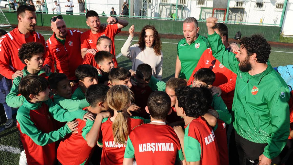 Geleceğin yıldız futbolcularından muhteşem turnuva