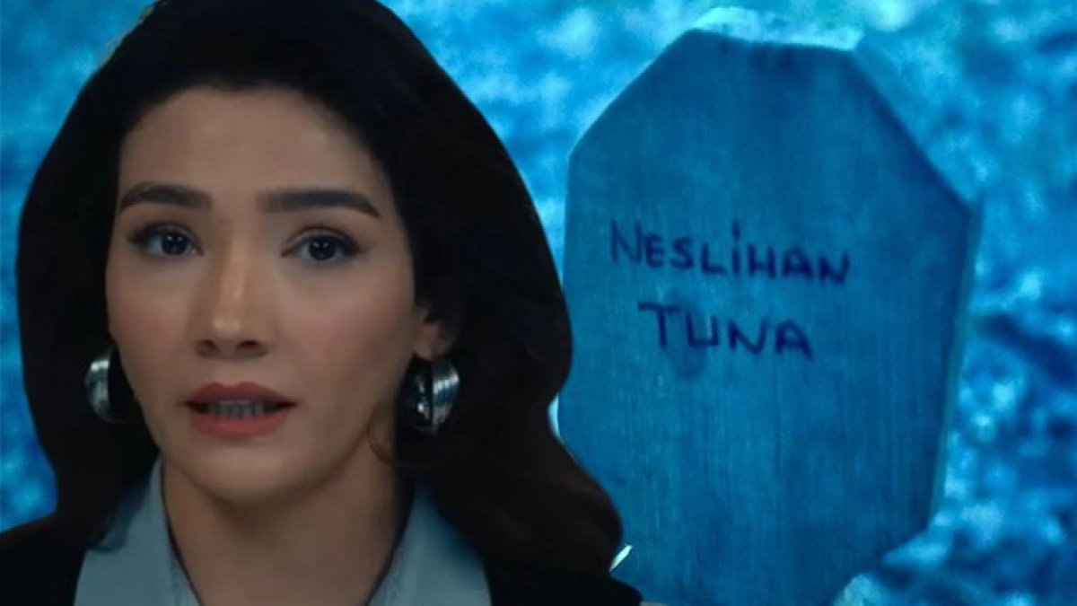Aybüke Pusat diziden resmen ayrıldı