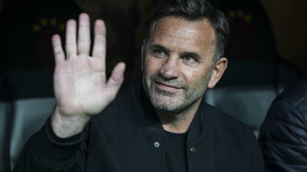 Okan Buruk, Galatasaray'ın başında bir ilki başardı