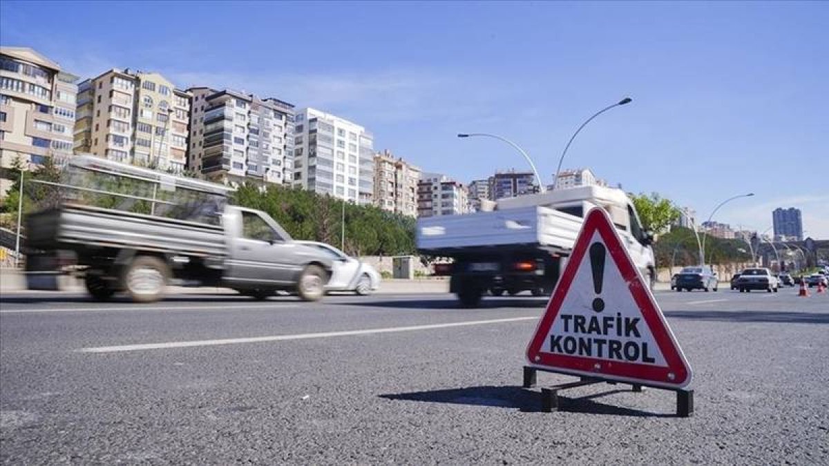 Ankara’da 23 Nisan kutlamaları için bazı yollar trafiğe kapatıldı