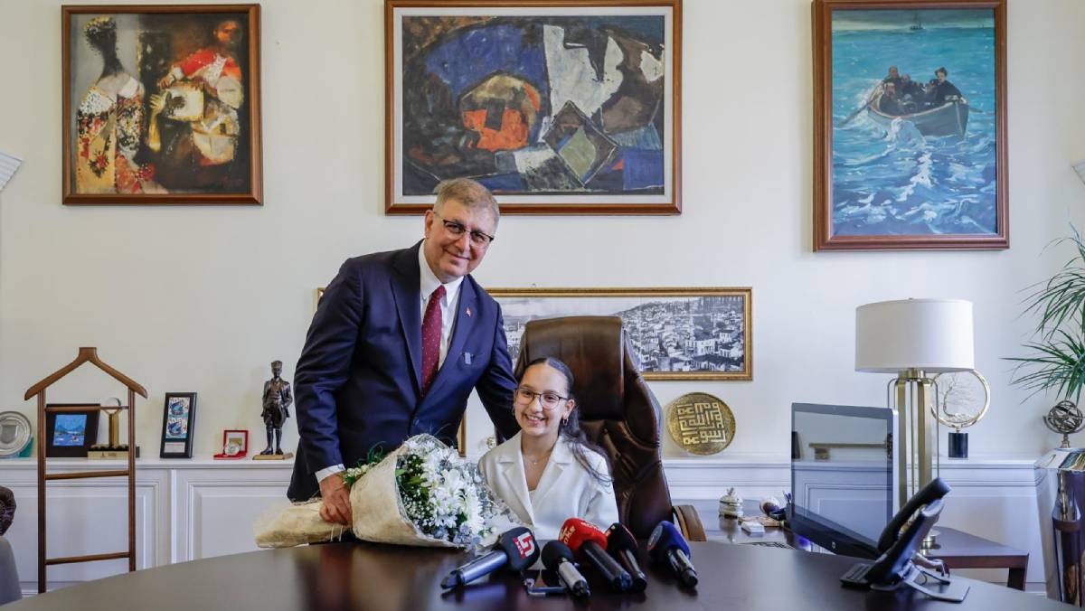 Başkan Tugay'ın koltuğunu emanet ettiği Derin’den çevre mesajı