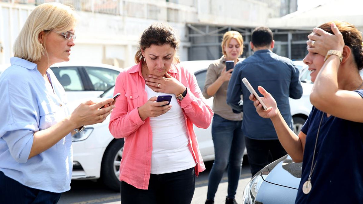 6.2’lik depremde bile telefonlar sustu: Türkiye geniş bantta 41 ülke arasında 40. sırada