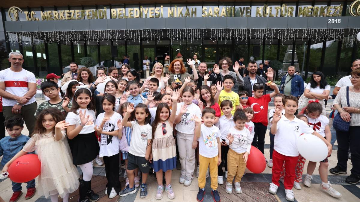 Oyunlar Merkezefendi’nin dört bir noktasında sahneleniyor