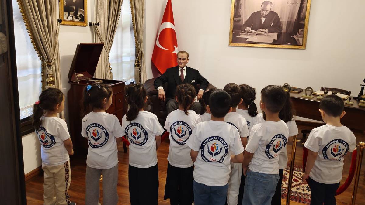 Minik kalplerden Çorlu Atatürk Evi’ne ziyaret