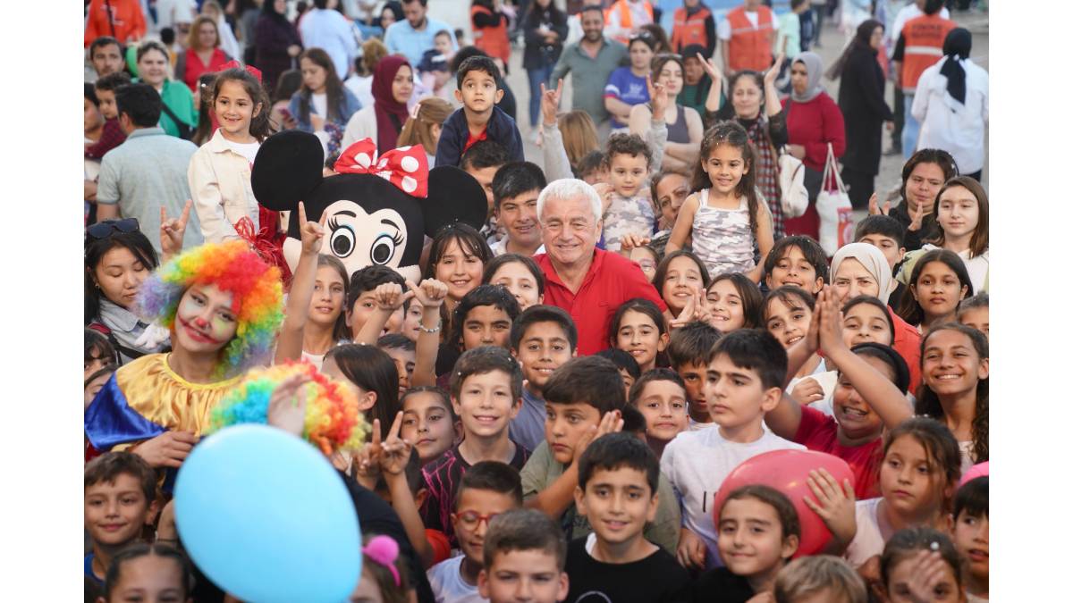 23 Nisan Ulusal Egemenlik ve Çocuk Bayramı Finike’de coşkuyla kutlandı