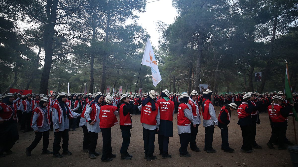 Çanakkale Zaferi'nin 110. yılı: 57. Alay Vefa Yürüyüşü başladı