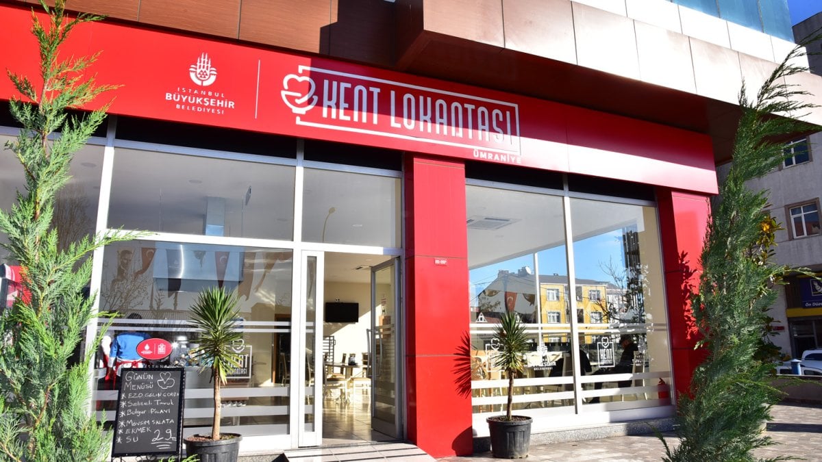 İstanbul'da en ucuz Rosto köfte menüsü! Sadece 40 TL'ye: 25 Nisan İBB Kent Lokantası menüsü