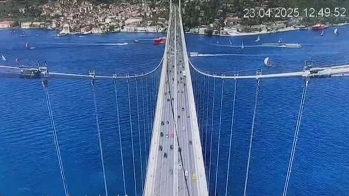 İstanbul depremi 15 Temmuz Şehitler Köprüsü'ne böyle yansıdı